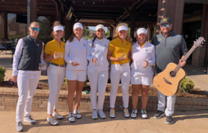 Equipe de Baylor avec Elodie Chapelet.