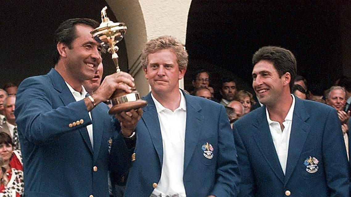 DERRICK CEYRAC / AFP Severiano Ballesteros au côté de Colin Montgomerie et José Maria Olazabal